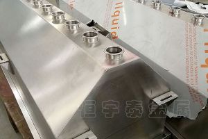 不銹鋼焊接水箱加工，【恒宇泰金屬】接口焊接防滲漏很重要