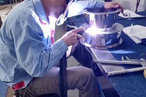 如何避免鈑金焊接出現形變的情況