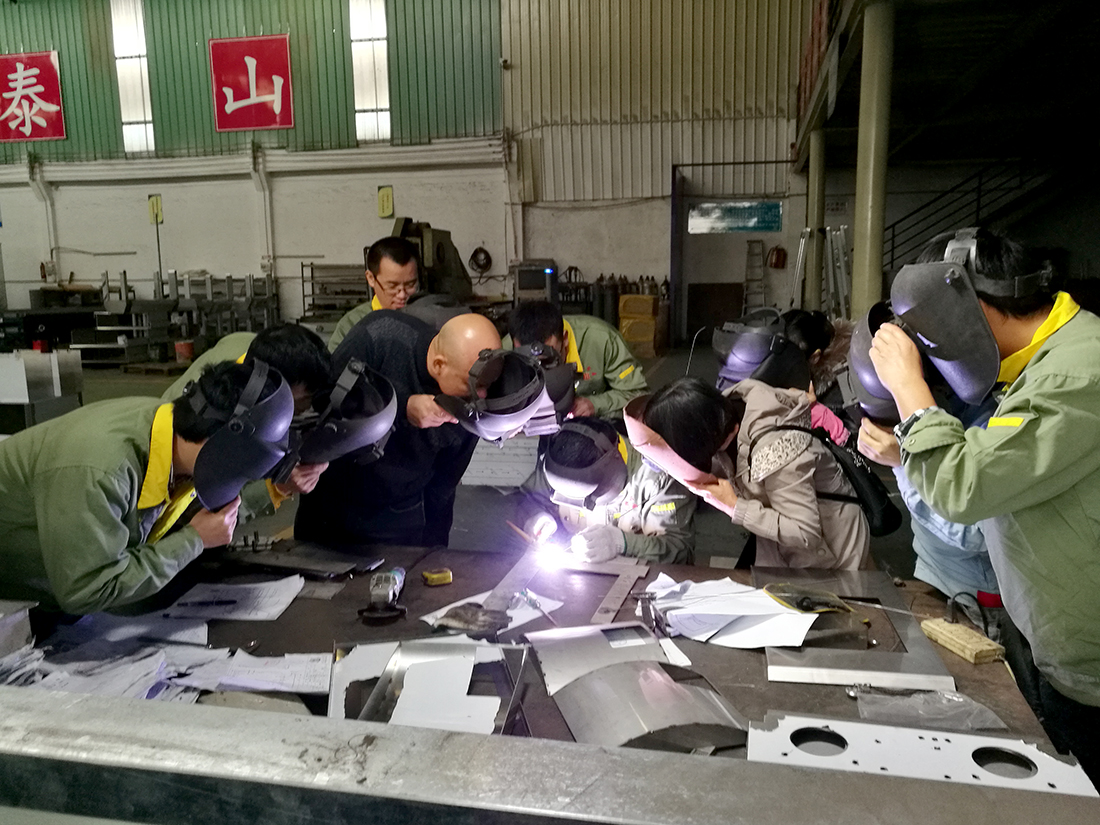 廣州鈑金設計加工廠家 廣州鈑金設計加工廠家