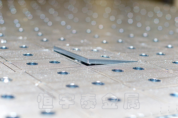 鐵板激光切割加工價格