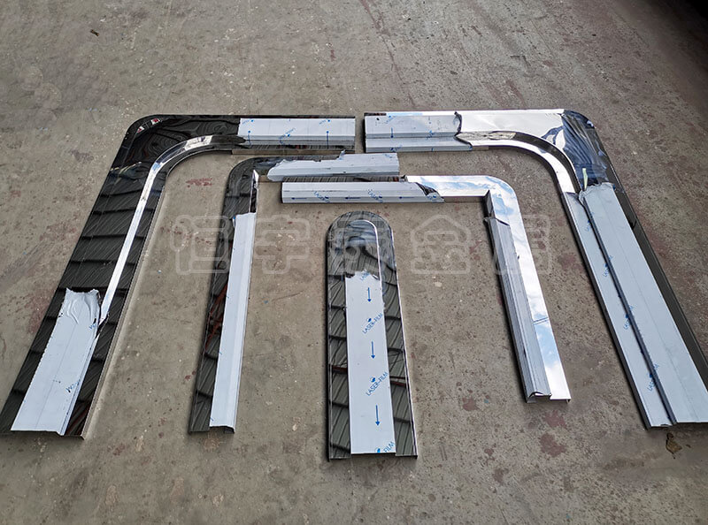 在不銹鋼薄板的生產(chǎn)和加工過(guò)程中 需要特別關(guān)注的事項(xiàng)