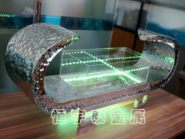 介紹不銹鋼水波紋板的特點