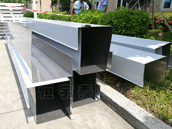 對(duì)不銹鋼鈑金件的折彎加工過(guò)程進(jìn)行了解析